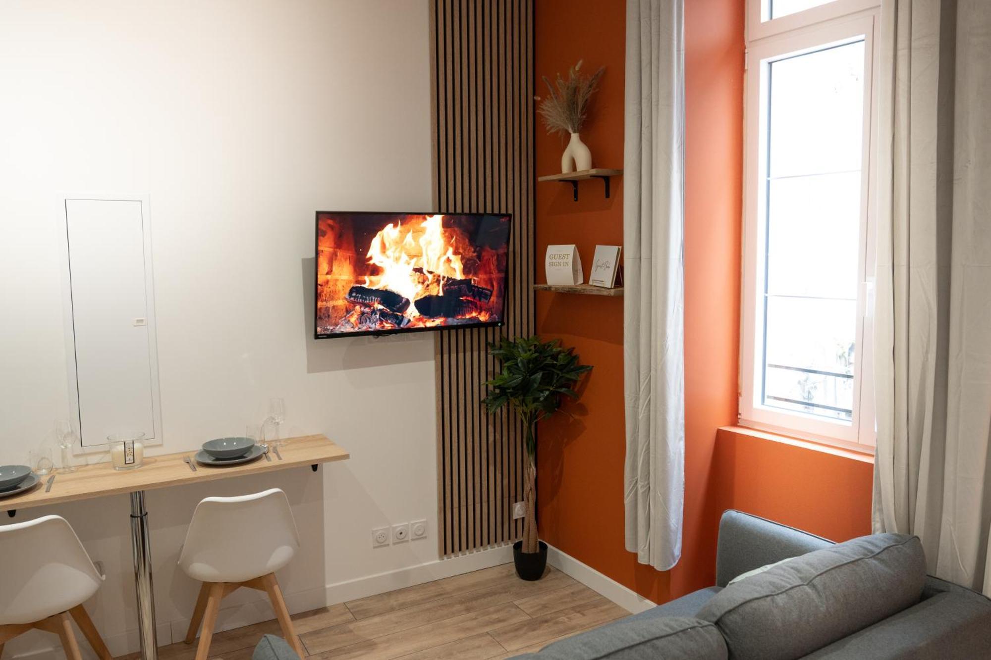 Le Cocon Urbain Apartment Millau Luaran gambar